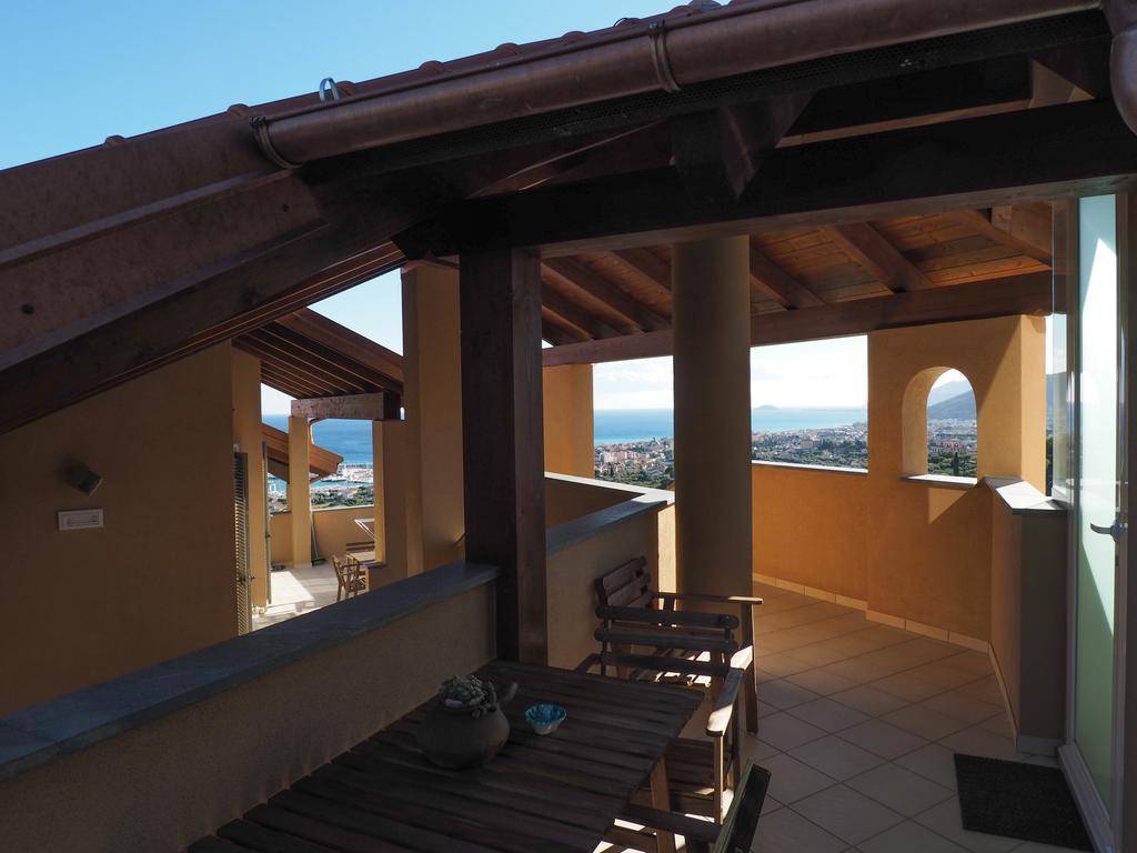 Agriturismo "I Castellari" Pietra Ligure Rom bilde