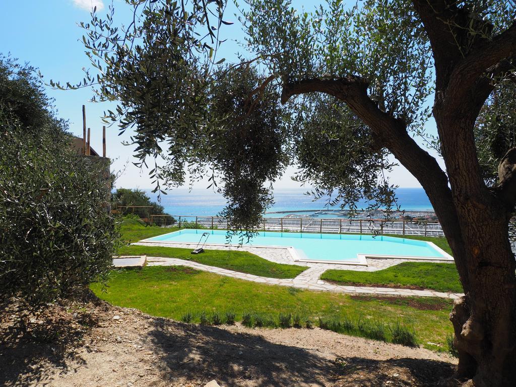 Agriturismo "I Castellari" Pietra Ligure Eksteriør bilde