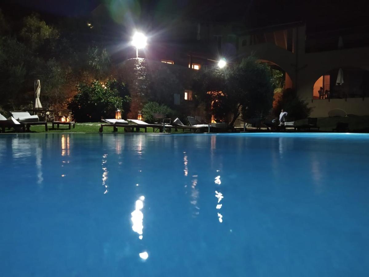 Agriturismo "I Castellari" Pietra Ligure Eksteriør bilde