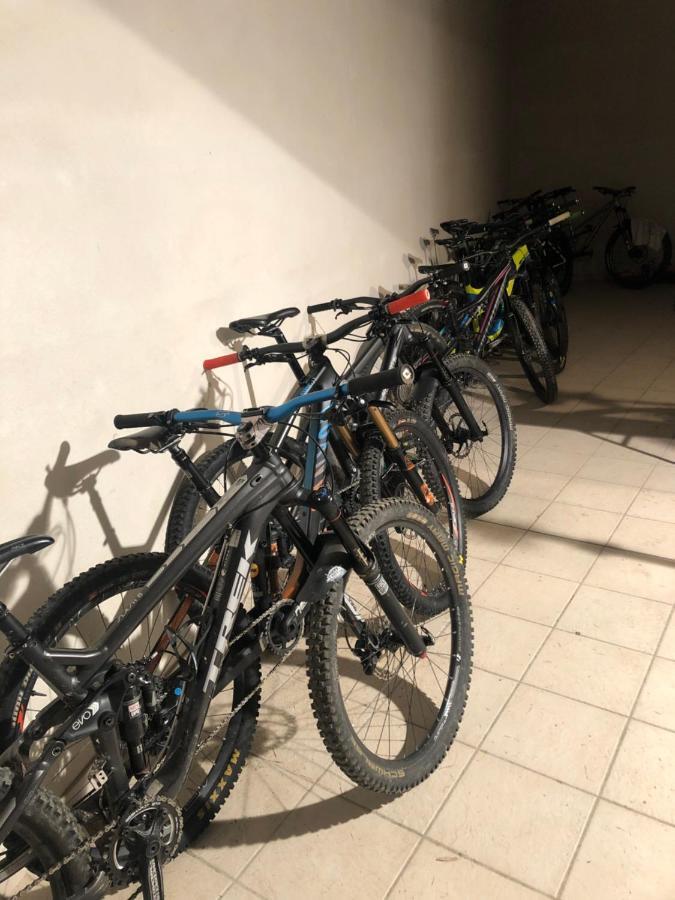 Agriturismo "I Castellari" Pietra Ligure Eksteriør bilde